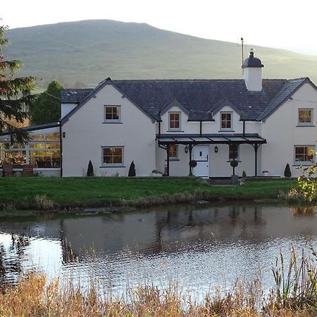 Llwyn Onn Guest House, North Wales Pentrefoelas Extérieur photo