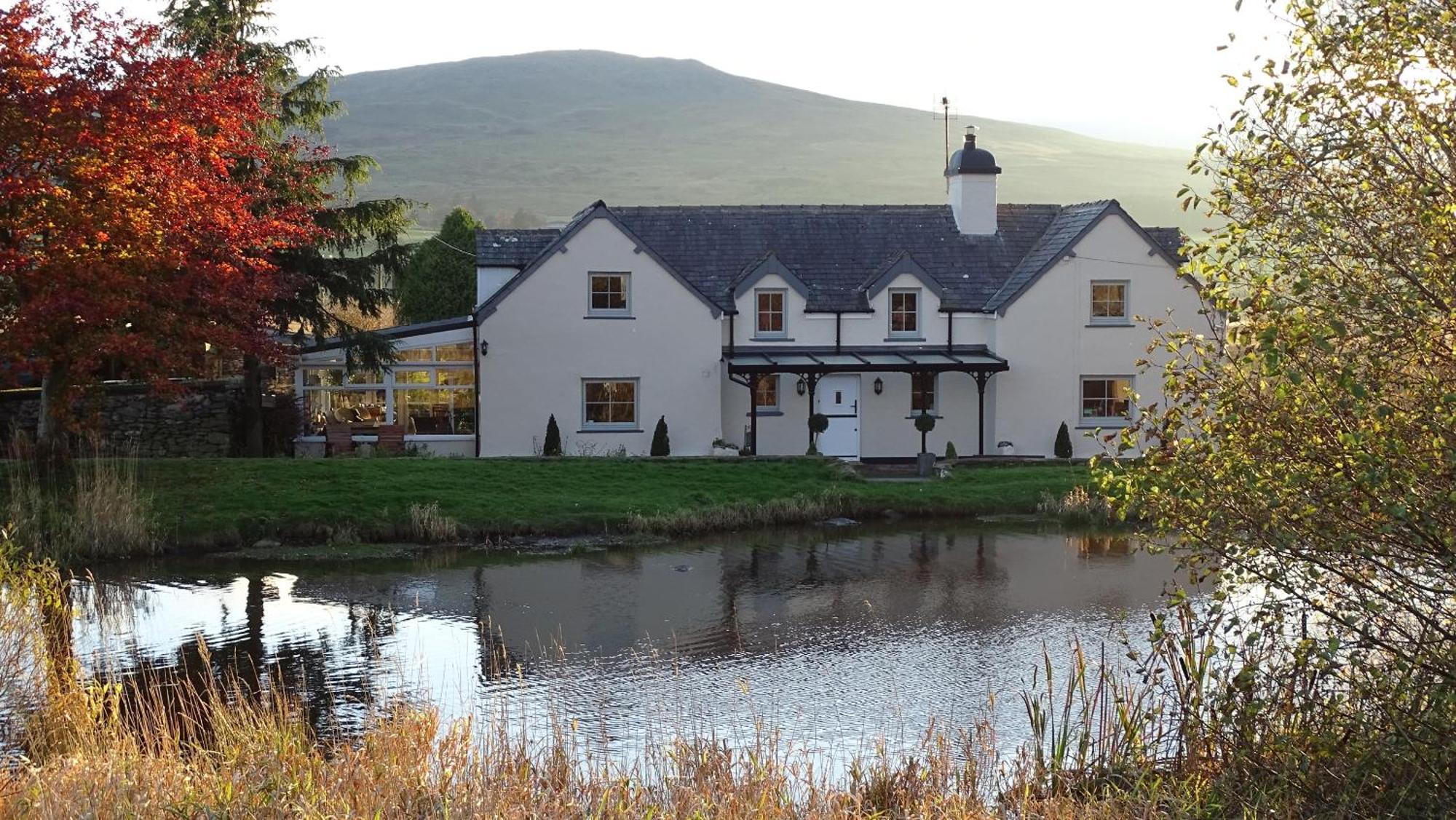 Llwyn Onn Guest House, North Wales Pentrefoelas Extérieur photo